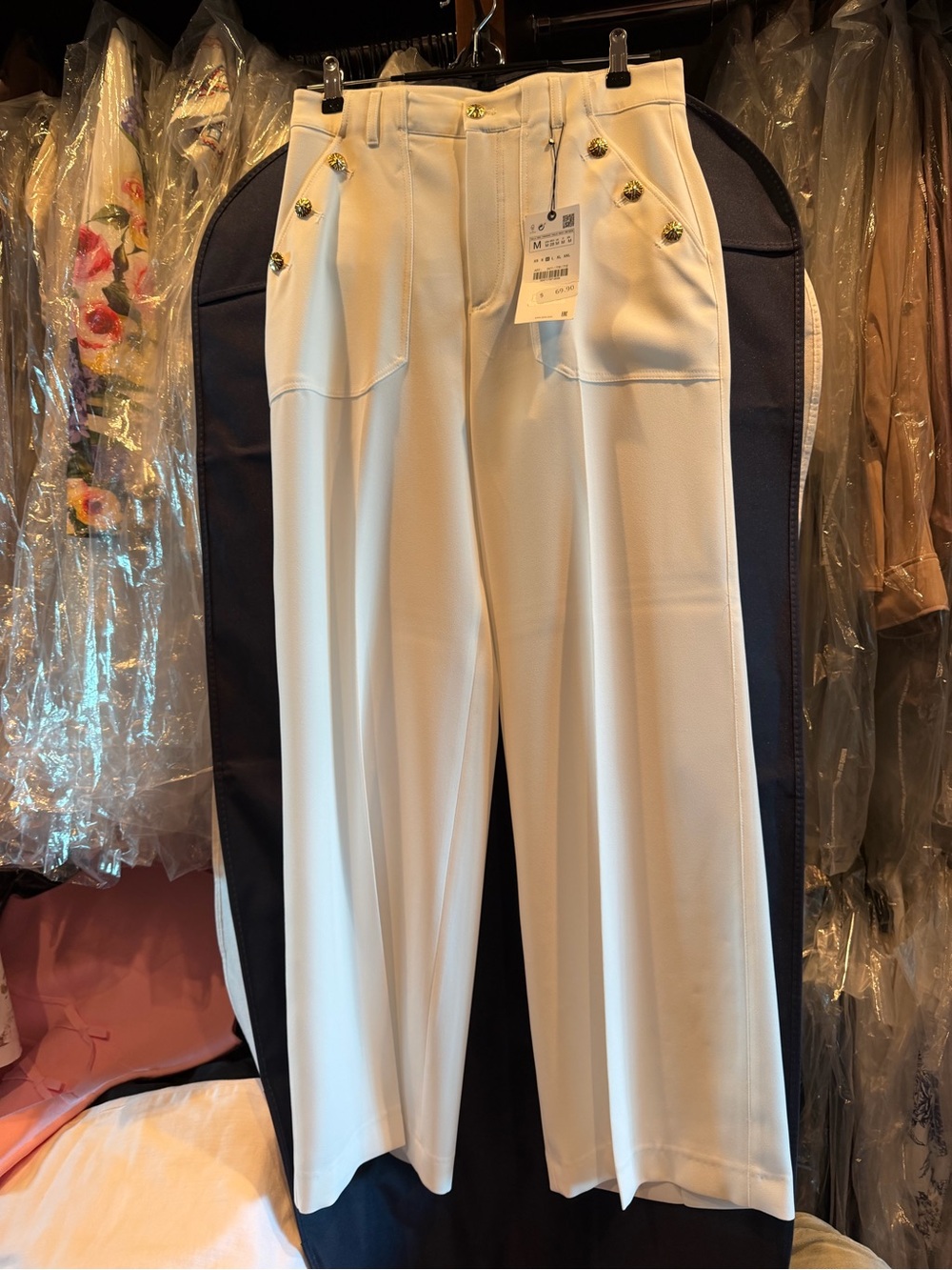 NWT Zara Wide-Leg Cream Trousers with Gold Accent Buttons size medium